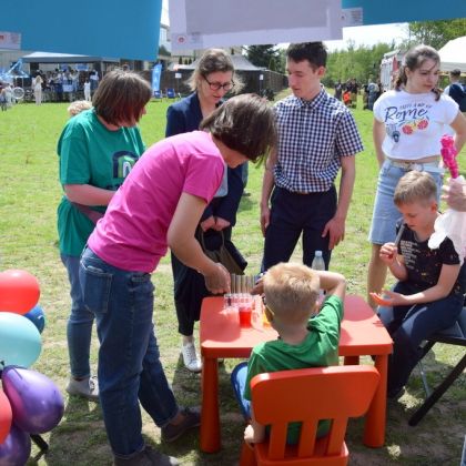 Kiermasz w Dziekanowie Leśnym